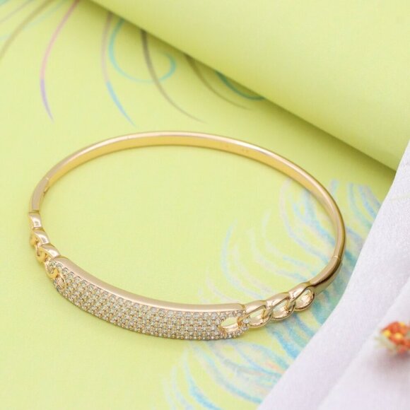 Rose Gold Chain Link Bangle with Sparkling Stone-Encrusted Plate, XPBL0556 - Picture 2 of 12